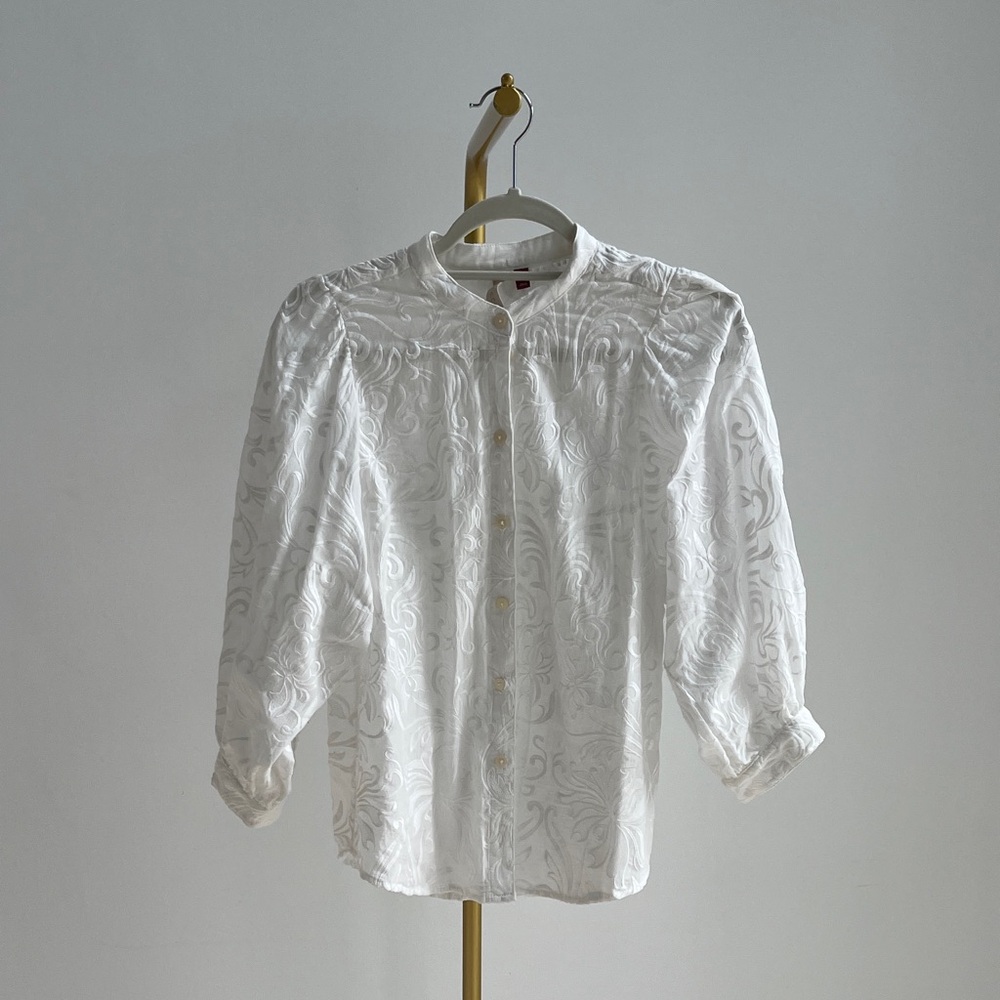 Elegant White women’s Shirt